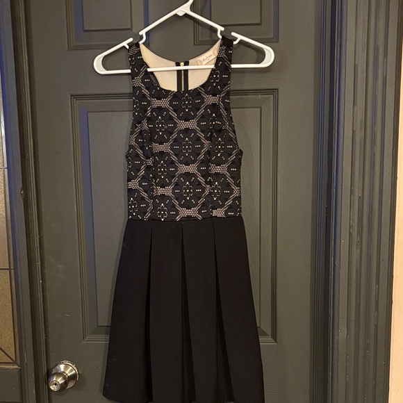 Altar'd State Dresses & Skirts - Altar'd State Black and White Patterned Mini Dress